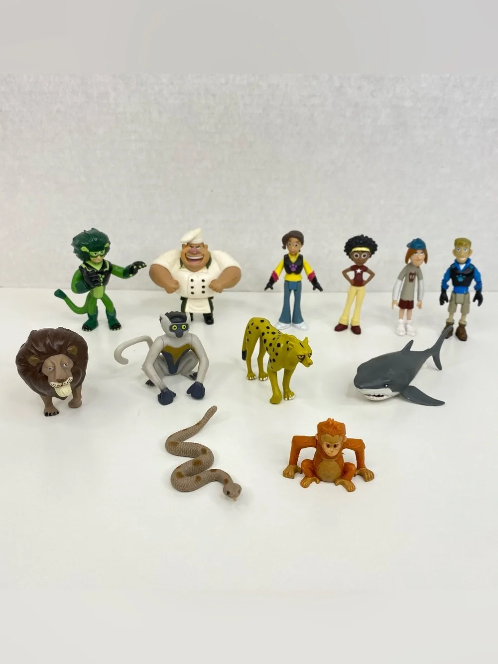 Wild Kratt Brothers Adventure Collector Action Figures & Animals Lot of 12